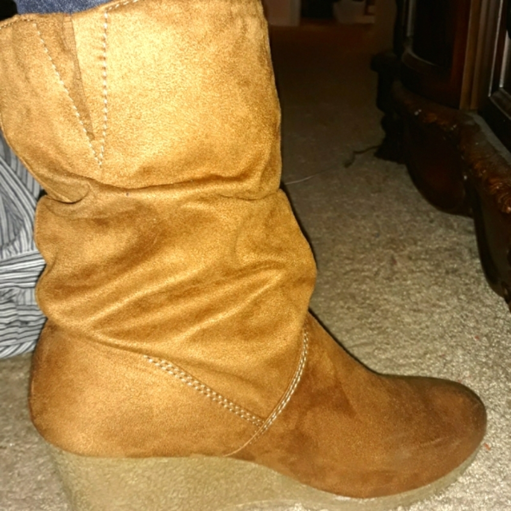 Route66 Womens Scrunch Wedge Heel Boot